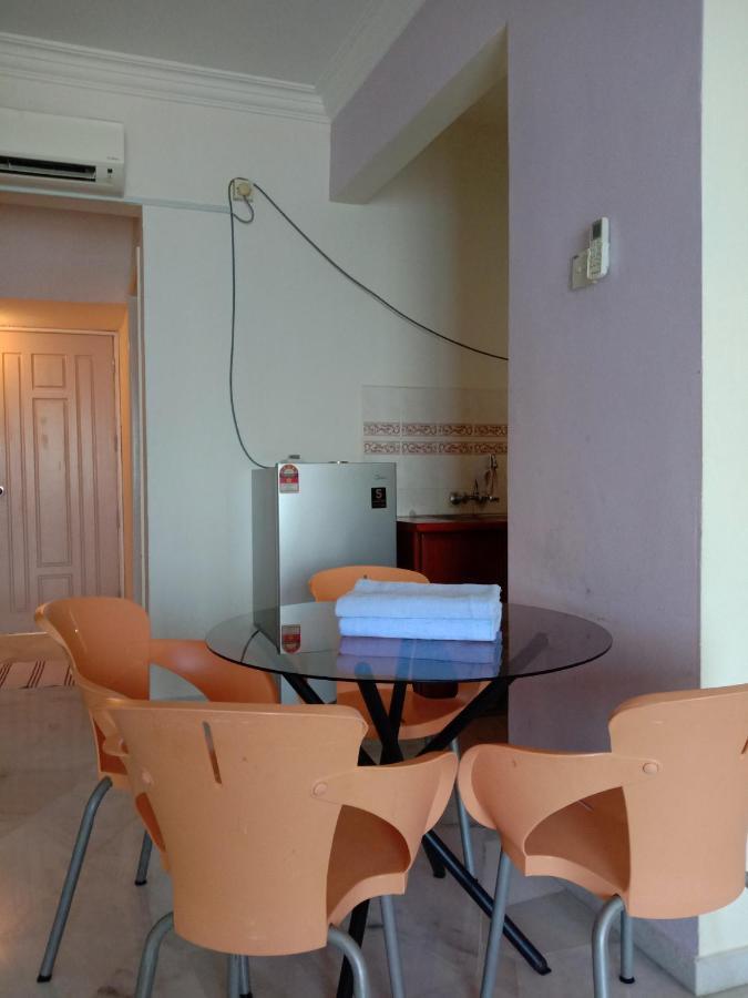 Glory Beach Resort Private Penthouse Port Dickson Ngoại thất bức ảnh